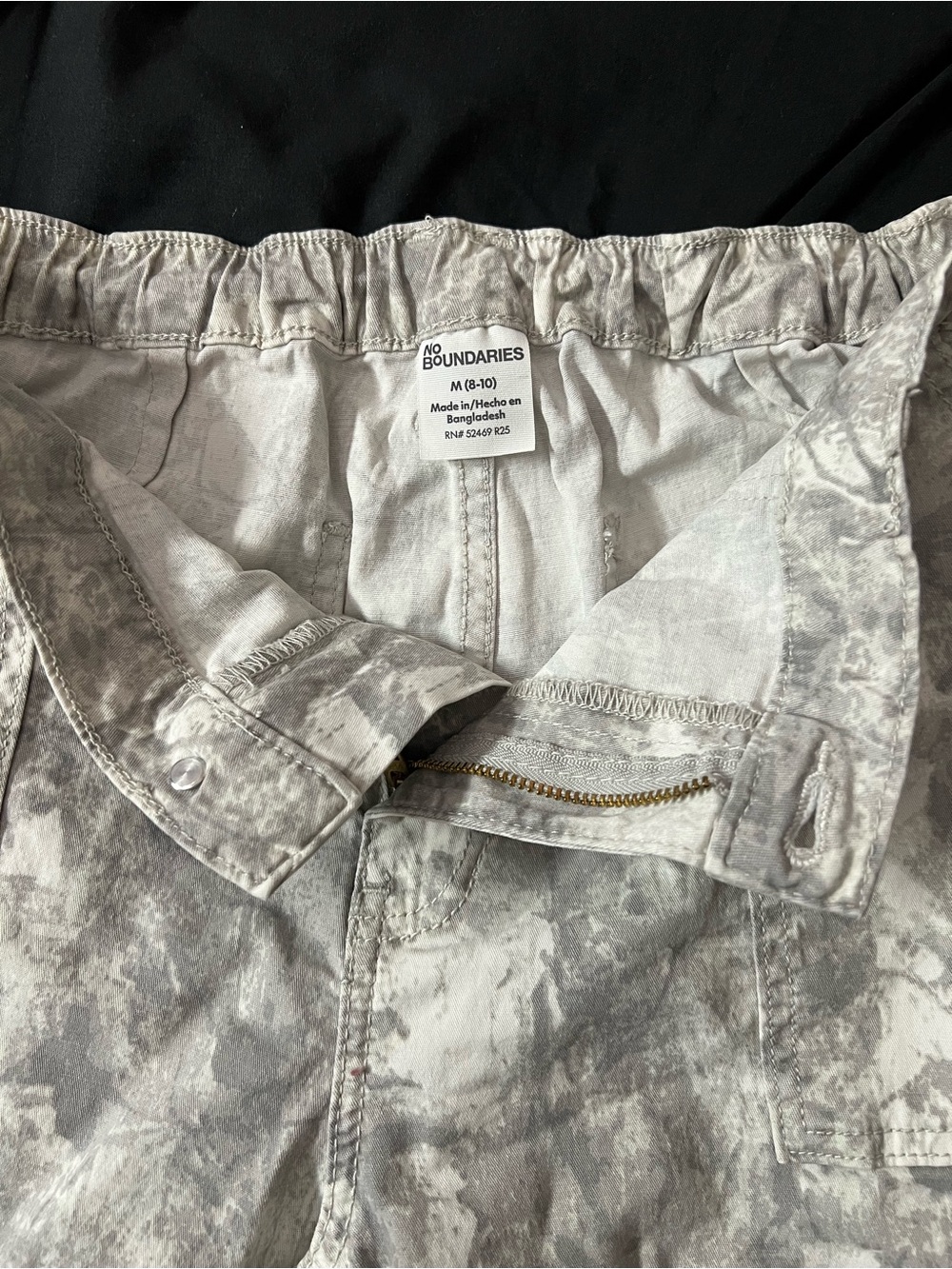 No Boundaries Camouflage Cargo Pants